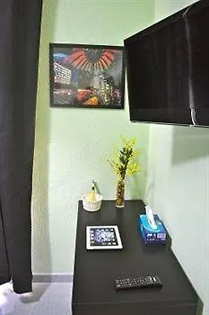 Bed and breakfast Citylife 4*
